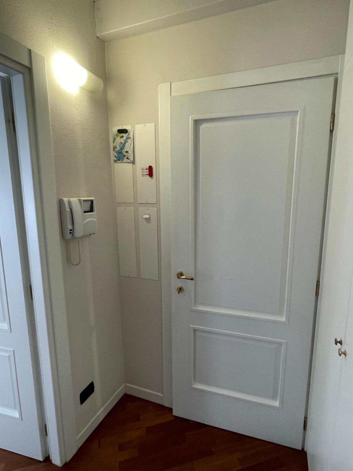 Amelie Apartment 代森扎诺-德尔加达 外观 照片