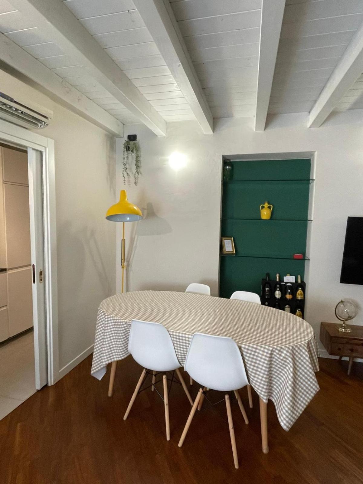 Amelie Apartment 代森扎诺-德尔加达 外观 照片